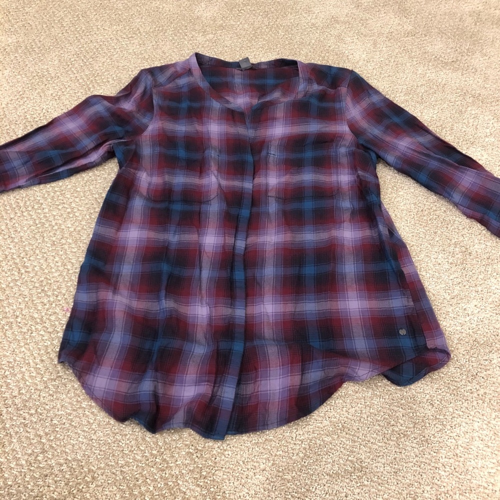 Eddie Bauer button up blouse